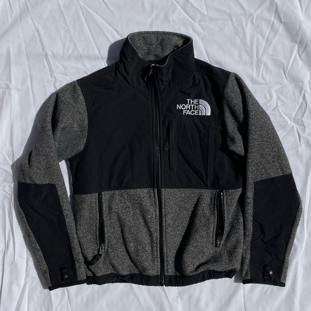 The North Face Boys Denali Gray Fleece Jacket, Size S - Picture 2 of 5
